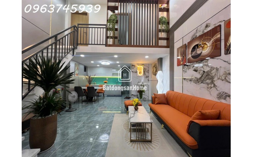 Nhà Ngang 4.5m, dài 9m, Hẻm Ô Tô 16 Chỗ, Linh Xuân Thủ Đức, 2 Tầng, 3.95 Tỷ